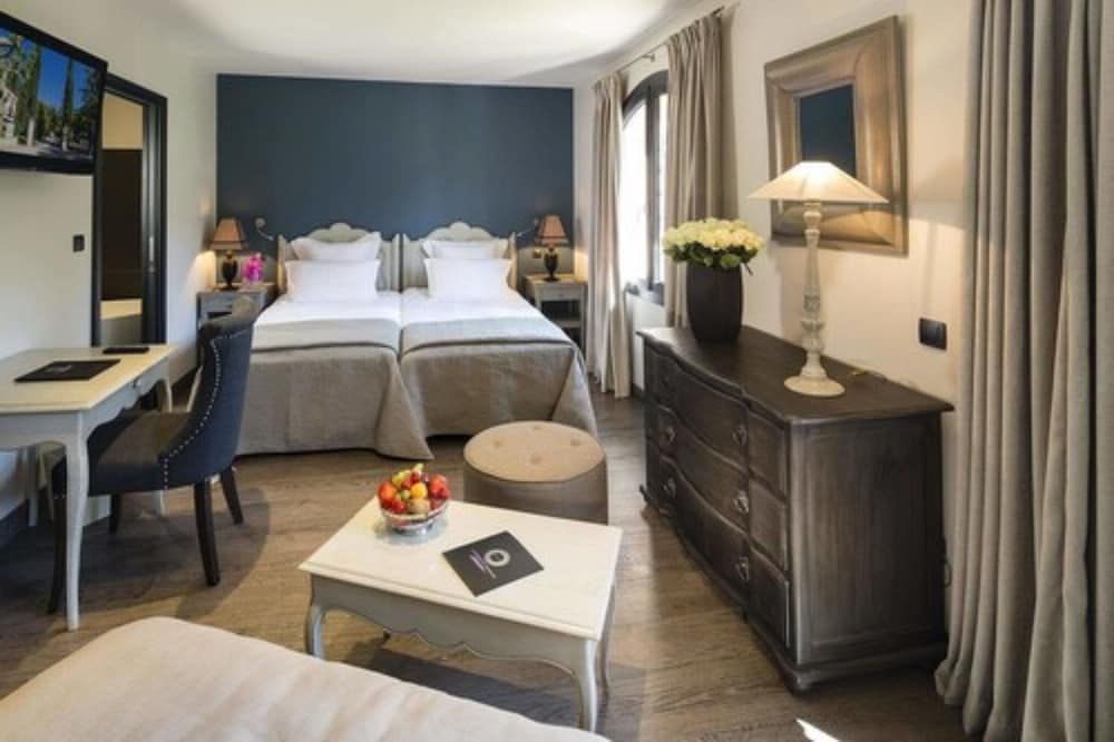 Hostellerie Les Gorges de Pennafort 3