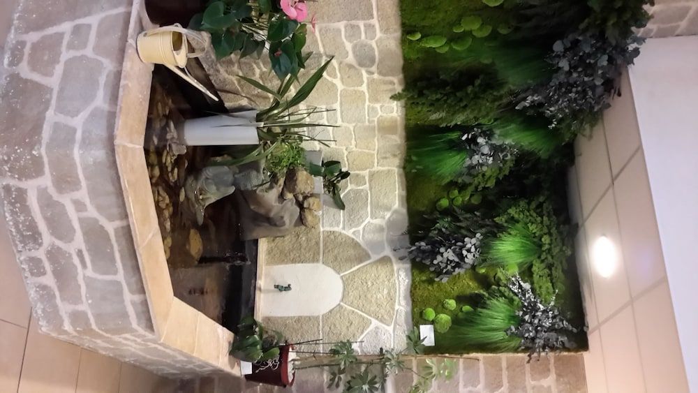 Brit Hotel Alghotel 2