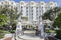 Hôtel Martinez, in The Unbound Collection by Hyatt+Billet à Marineland - 1 journée