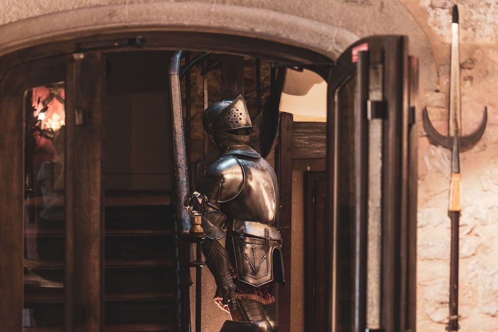 Hôtel Le Donjon - Coeur de la Cité Médiévale 2