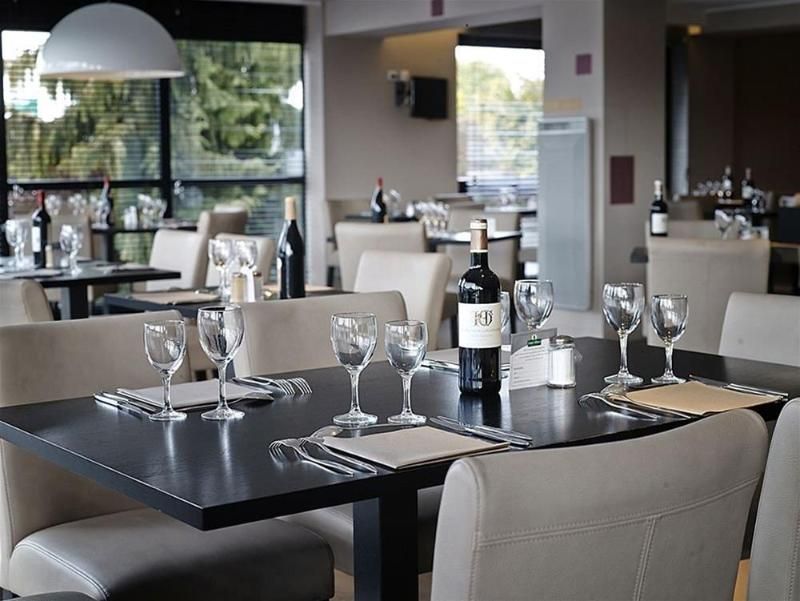 Minotel Parc 3 estrelas em Carvin