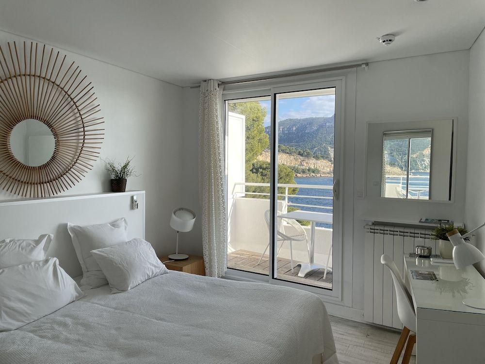 Hôtel de la Plage Mahogany 3