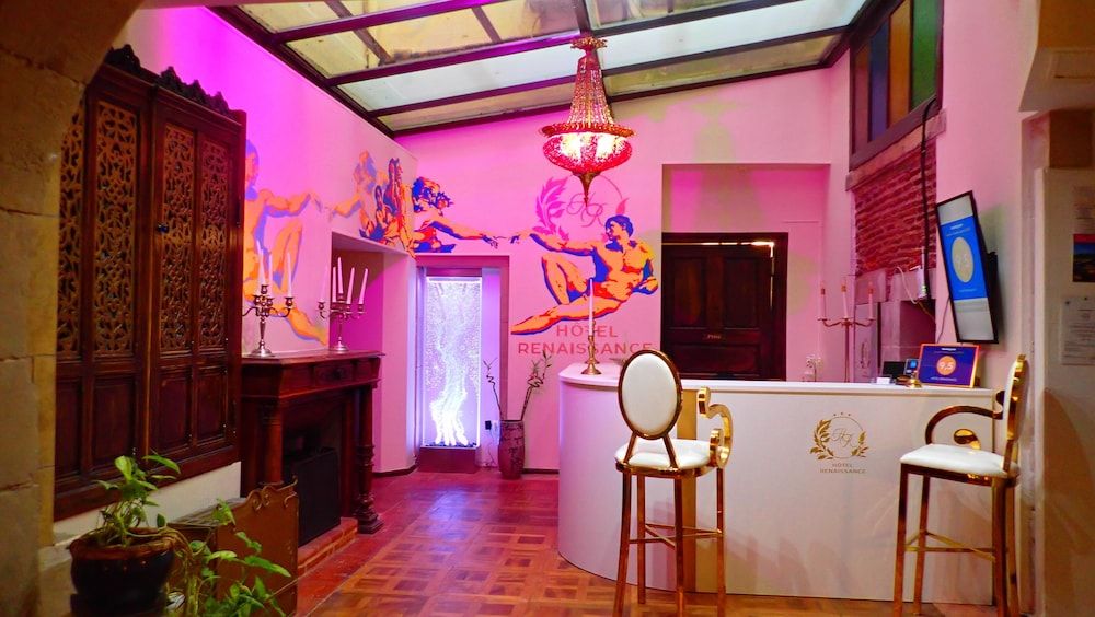 Hôtel Renaissance 2