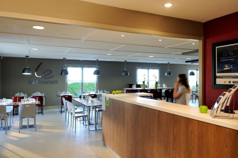 Campanile Château Thierry 2