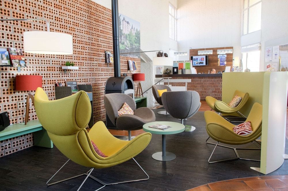 Kyriad Angoulême Nord Champniers - Hôtel & Résidence 3