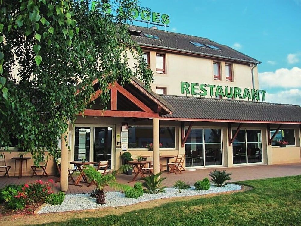 Hotel Restaurant Les Loges 3 estrelas em Chantepie