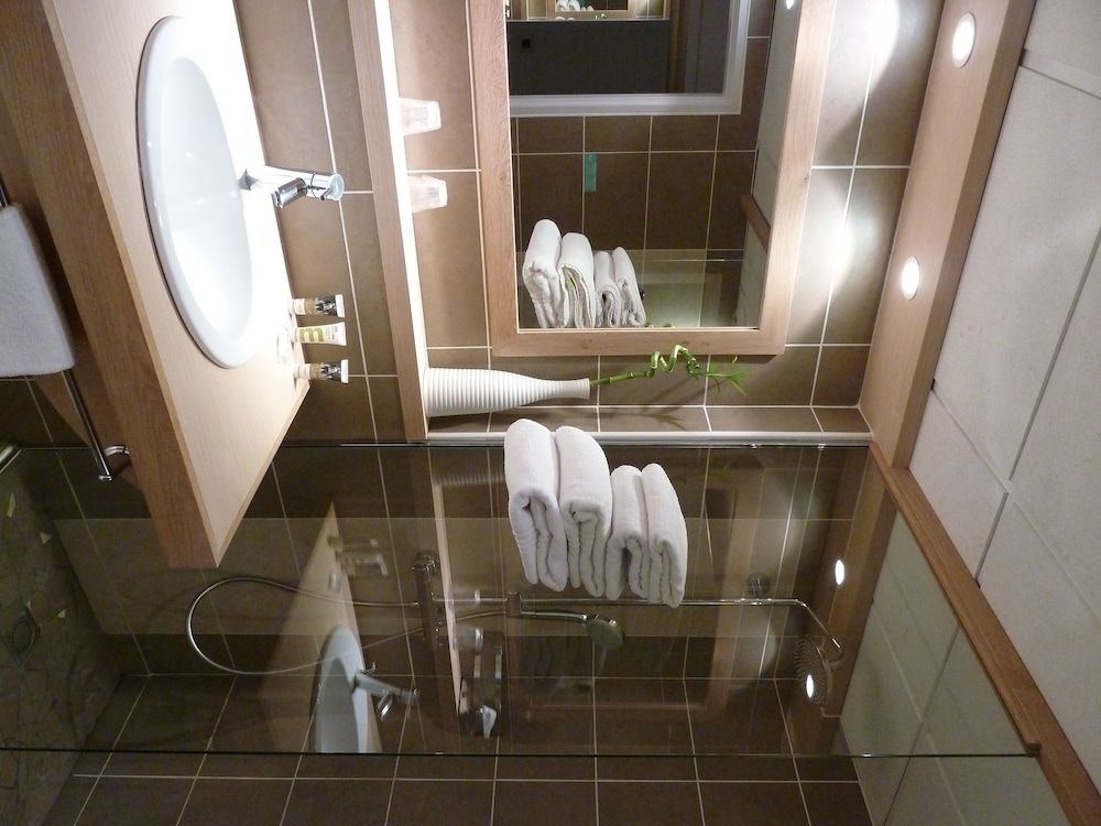 Mercure Lyon Charbonnieres 3