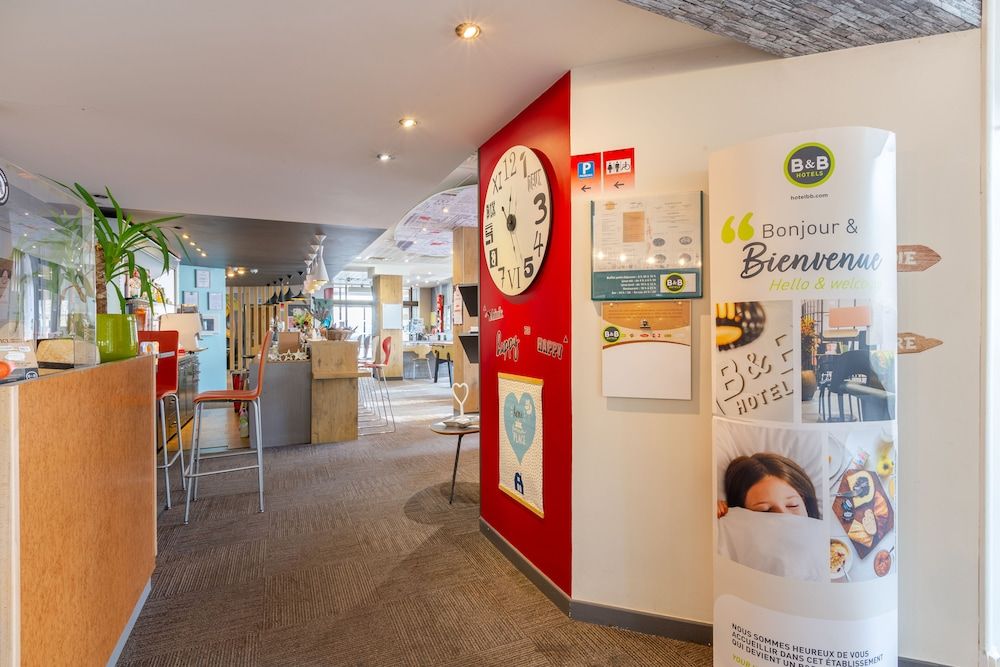 B&B Hotel Chartres Centre Cathédrale 2