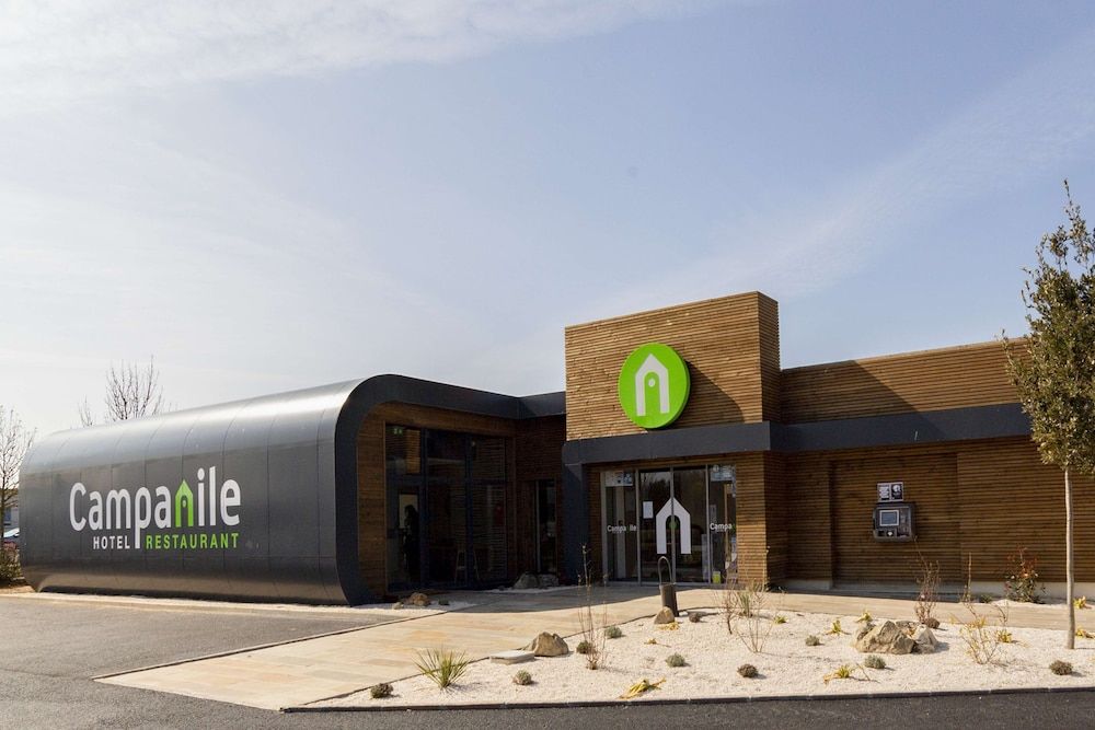 Campanile Chartres 3 estrelas em Chartres
