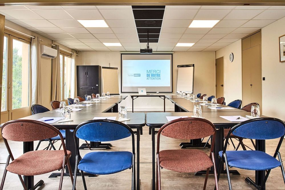 Kyriad Direct Lyon Sud - Chasse Sur Rhône 2 estrelas em Chasse-sur-Rhône