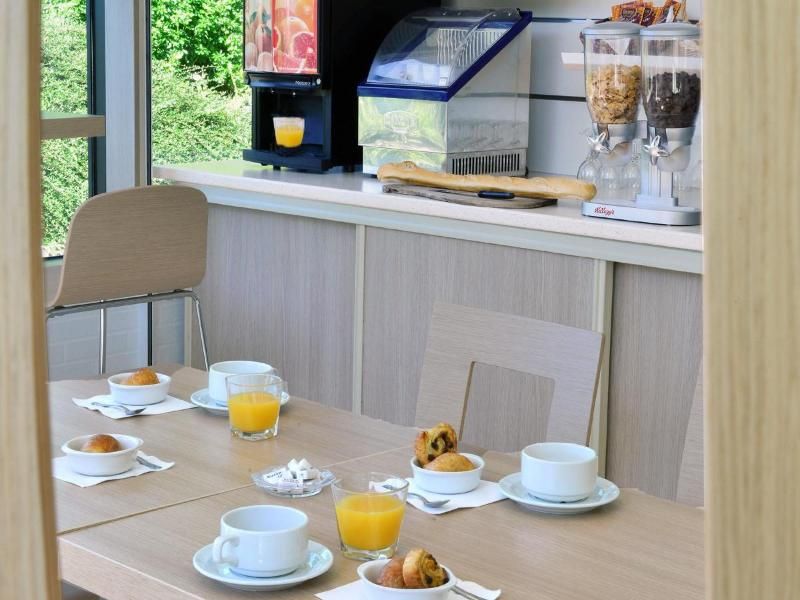 The Originals City, Le Clos de l'Orgerie Laval Sud 2 estrelas em Château-Gontier