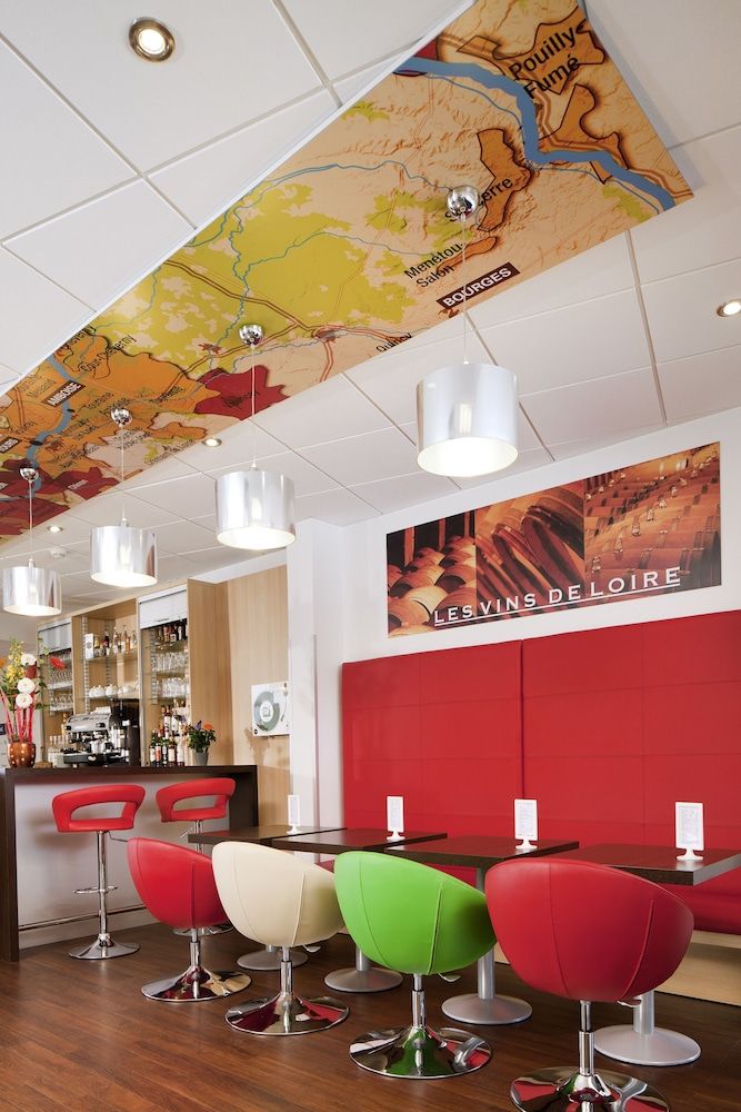 ibis Styles Chinon 2