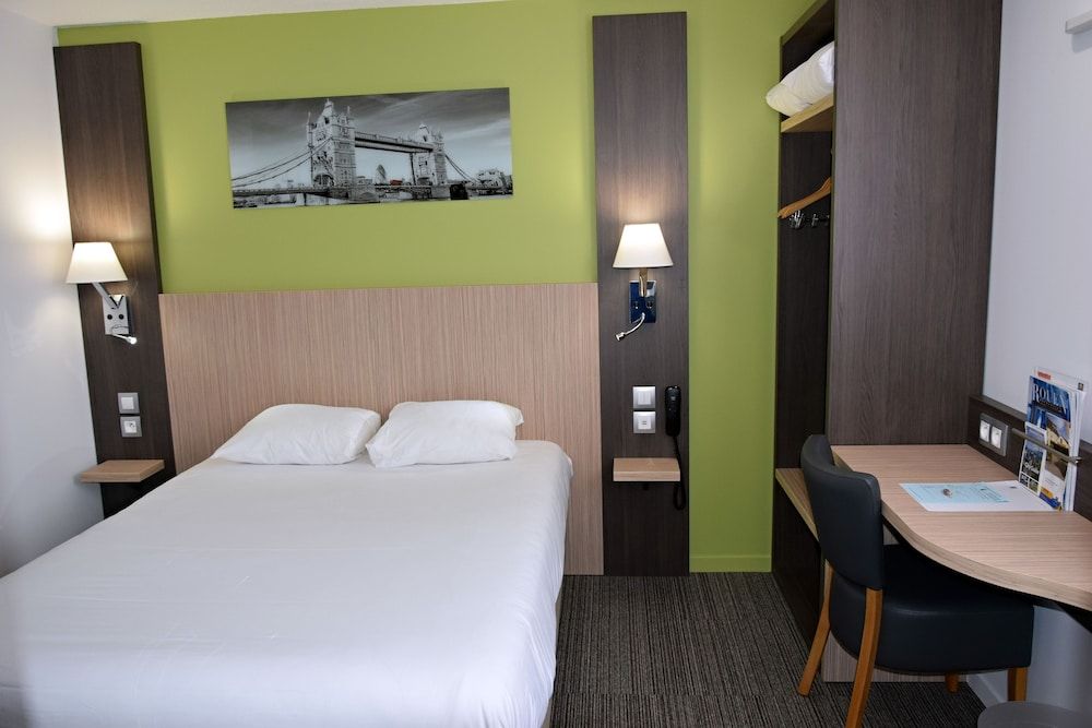 Contact Hotel Le Seino Marin 3