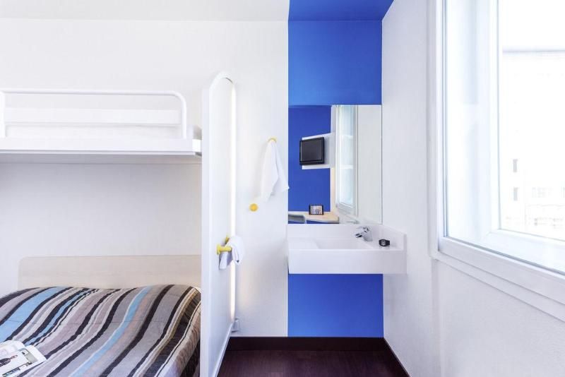 HotelF1Clichy sous Bois 2