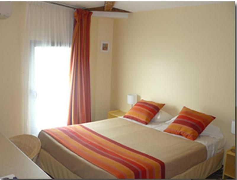 Hôtel Le Valois, Cognac 2