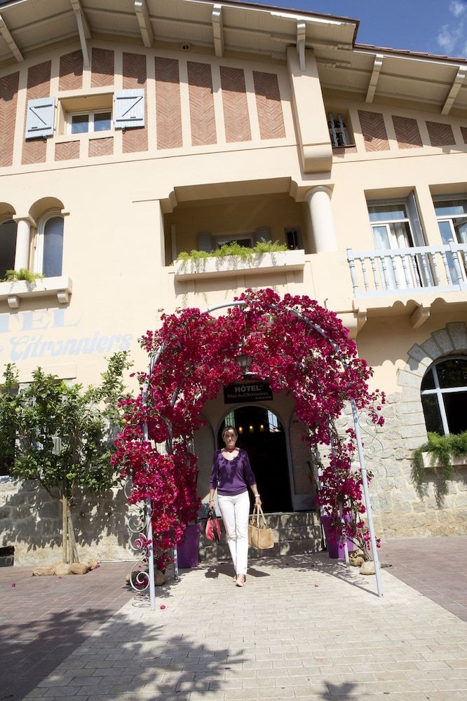 Hôtel Le Mas des Citronniers 2