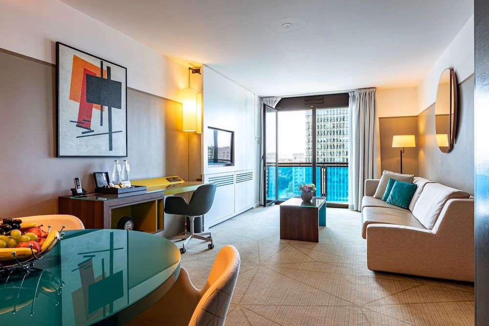 Fraser Suites Harmonie Paris La Défense 5 estrelas em Courbevoie
