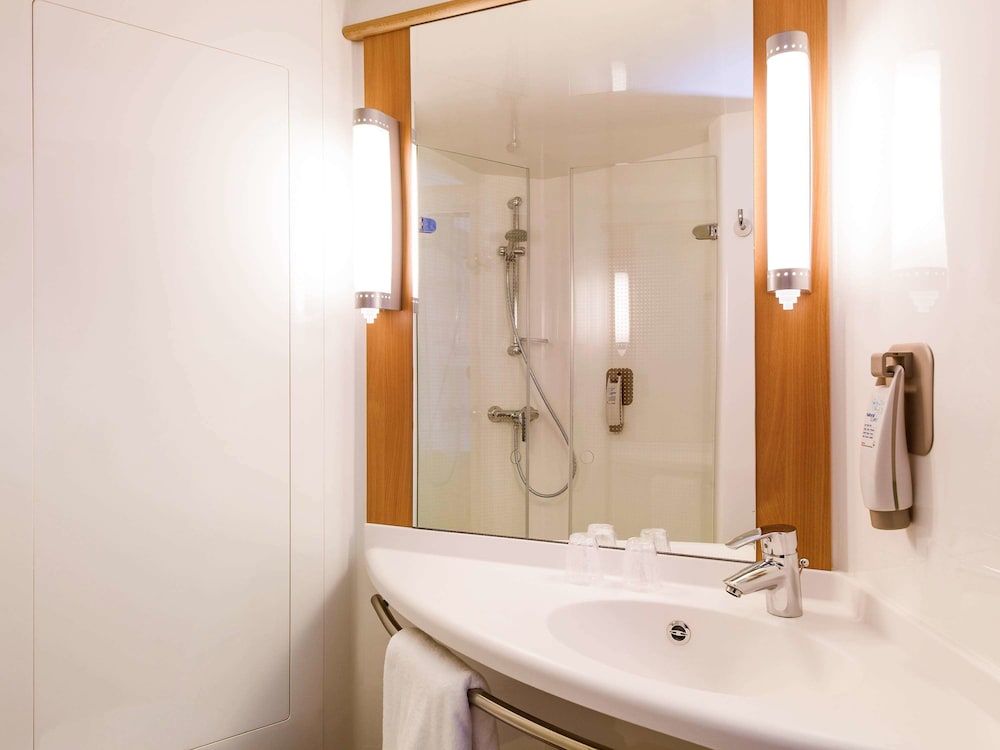 ibis Creil Sur Oise 3