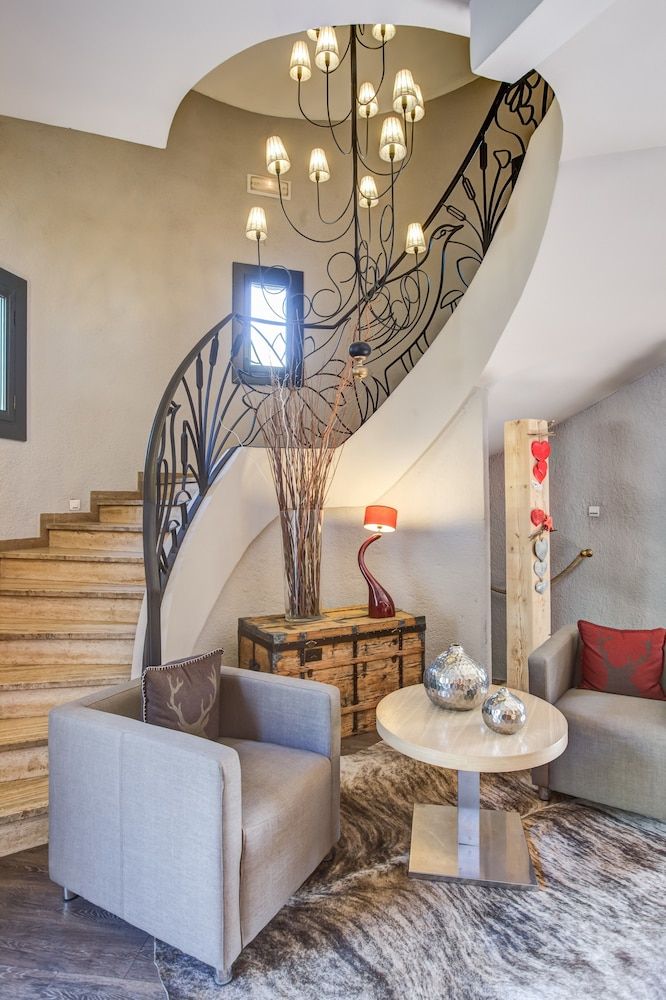 Hôtel Les Bartavelles 2