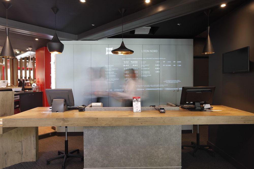 ibis Lyon Nord 2