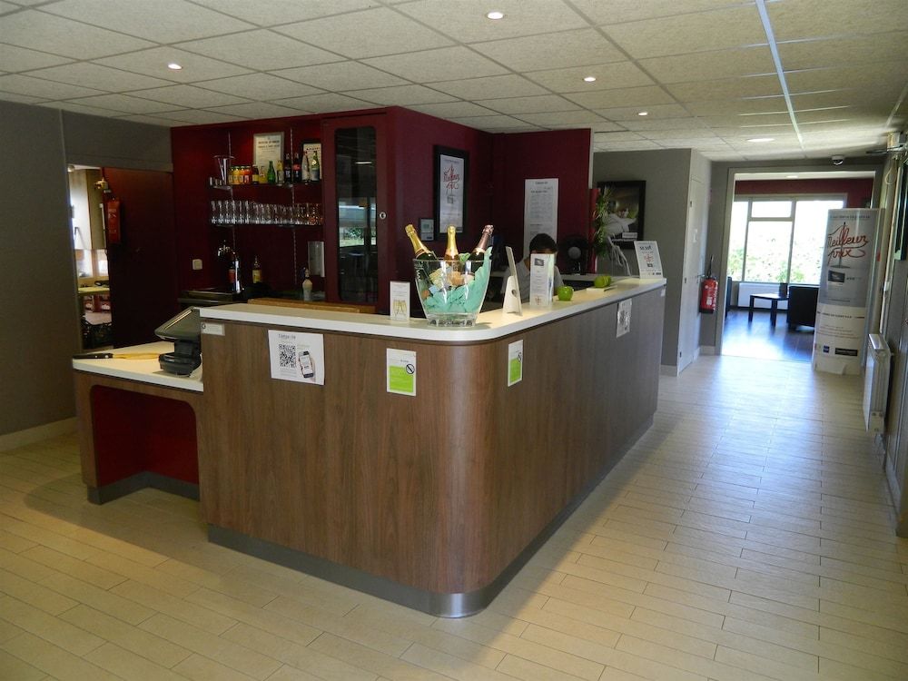 Campanile Epernay Dizy 2