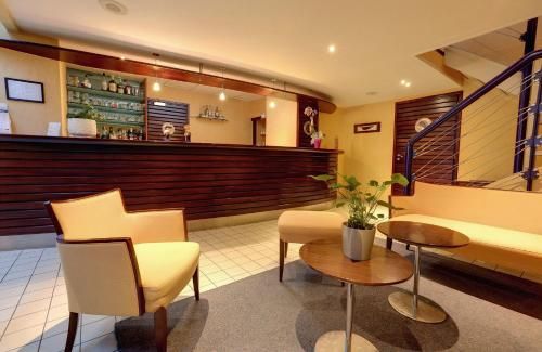 Hôtel Restaurant l'Hirondelle 2 estrelas em Dunkerque