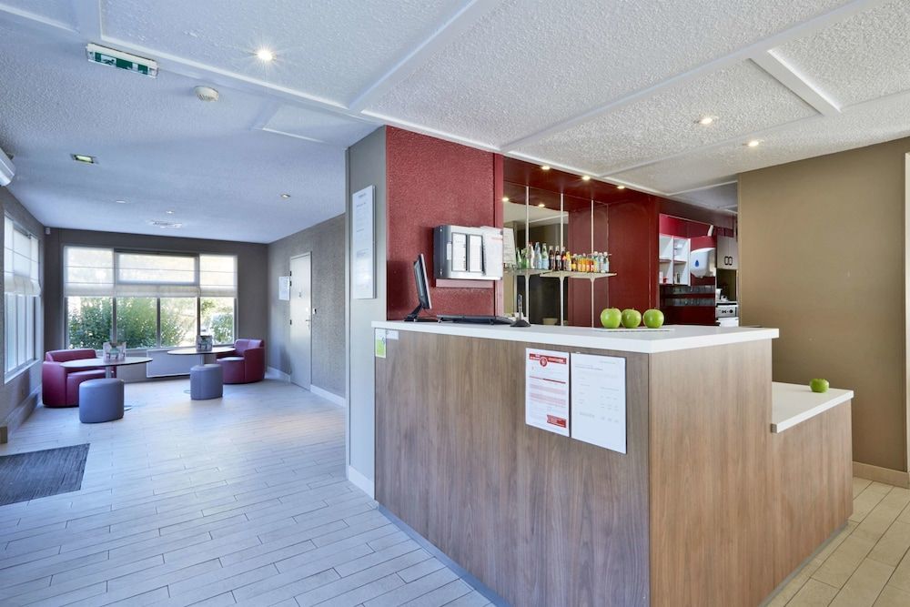 Campanile Lyon Ecully 2