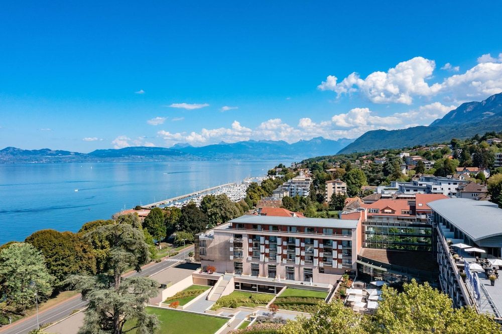 Hilton Evian-les-Bains 4 étoiles à Évian-les-Bains