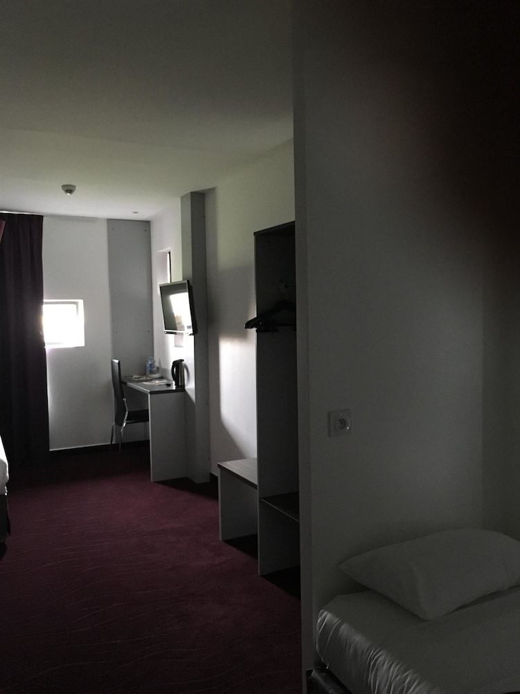 Kyriad Evreux - Netreville 2