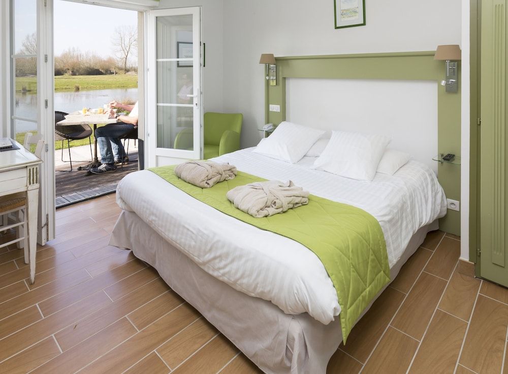 Hôtel Spa & Restaurant Les Saules 3 étoiles à Favières