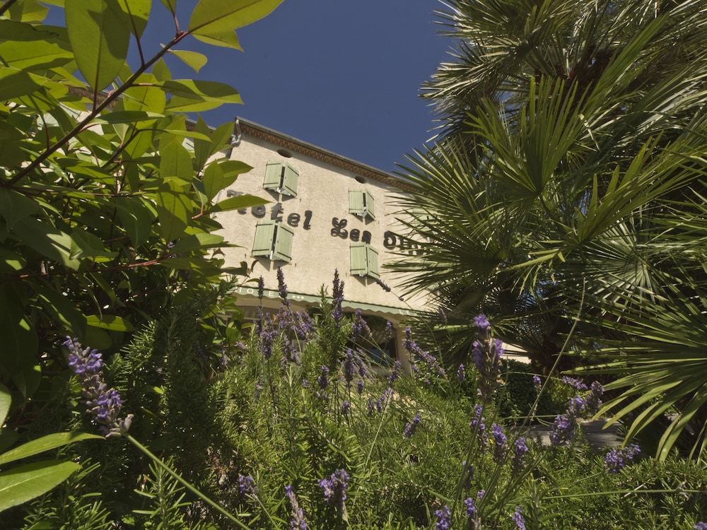 Les Oliviers 3 estrelas em Fayence