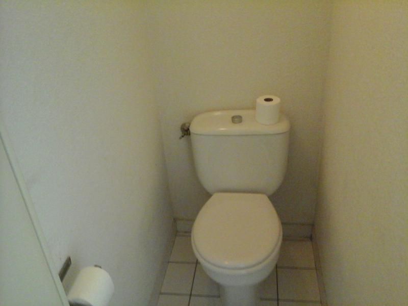 Median Geneve Aeroport -1 étoiles à Ferney-Voltaire