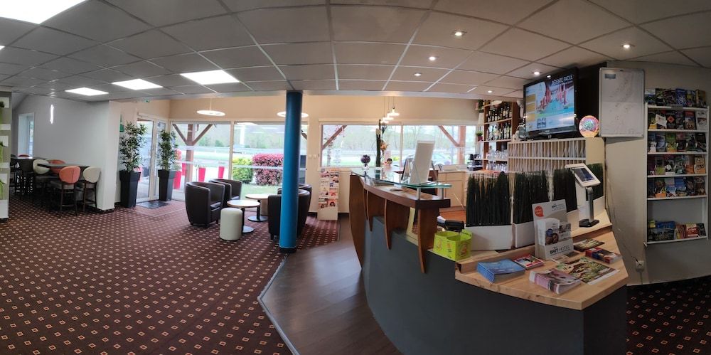 Brit Hotel Confort Foix 2 estrellas en Foix