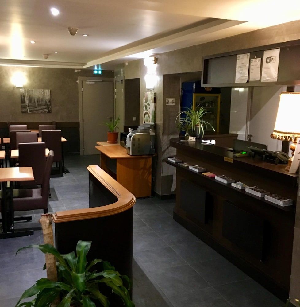 Hotel Belle Fontainebleau 3