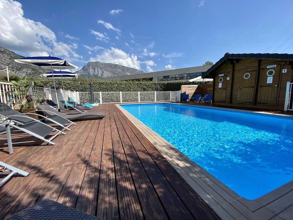 Hôtel le Néron 3 estrelas em Fontanil-Cornillon