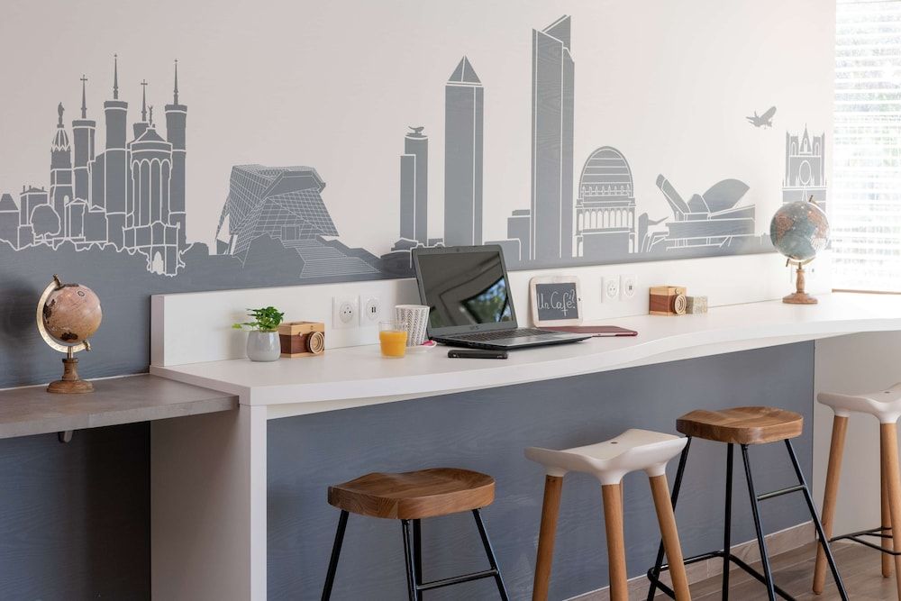 Kyriad Lyon Sud - Givors 3