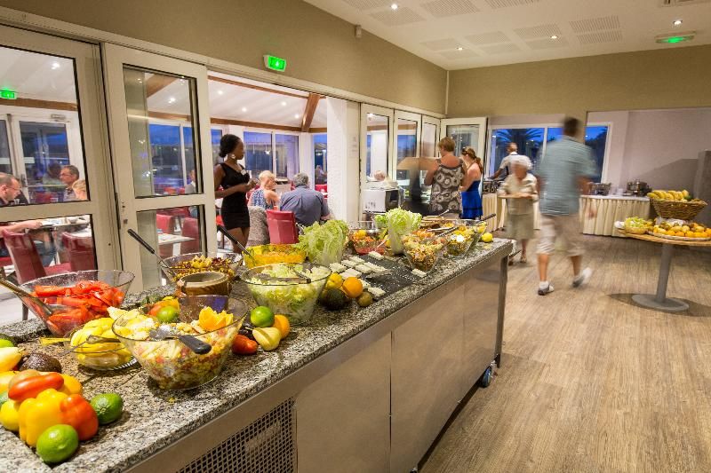 SOWELL Family Port Grimaud 3