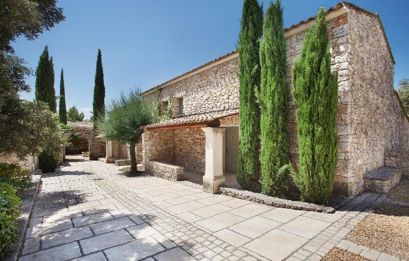 Residence Prestige Odalys La Bastide des Chenes -1 estrelas em Gordes