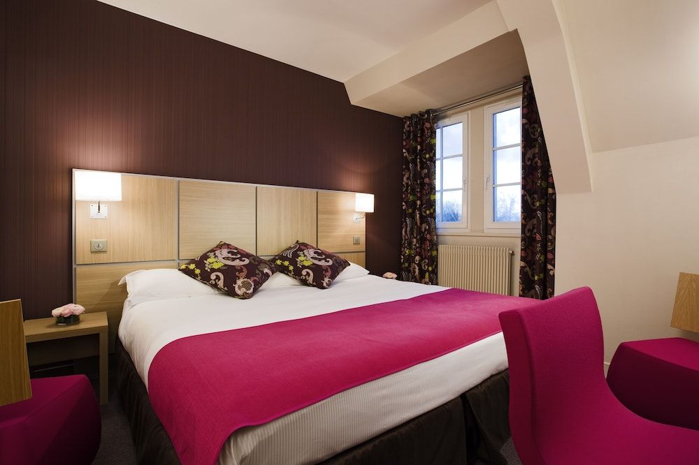 Hôtel Château de Montvillargenne 3