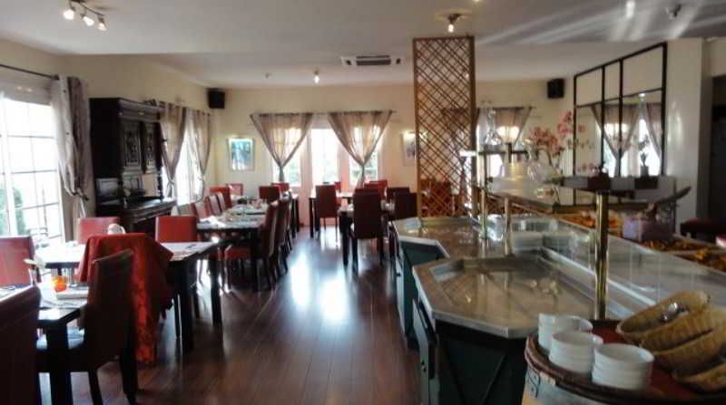 The Originals City Hôtel Bordeaux Porte du Bassin 3 estrelas em Gradignan