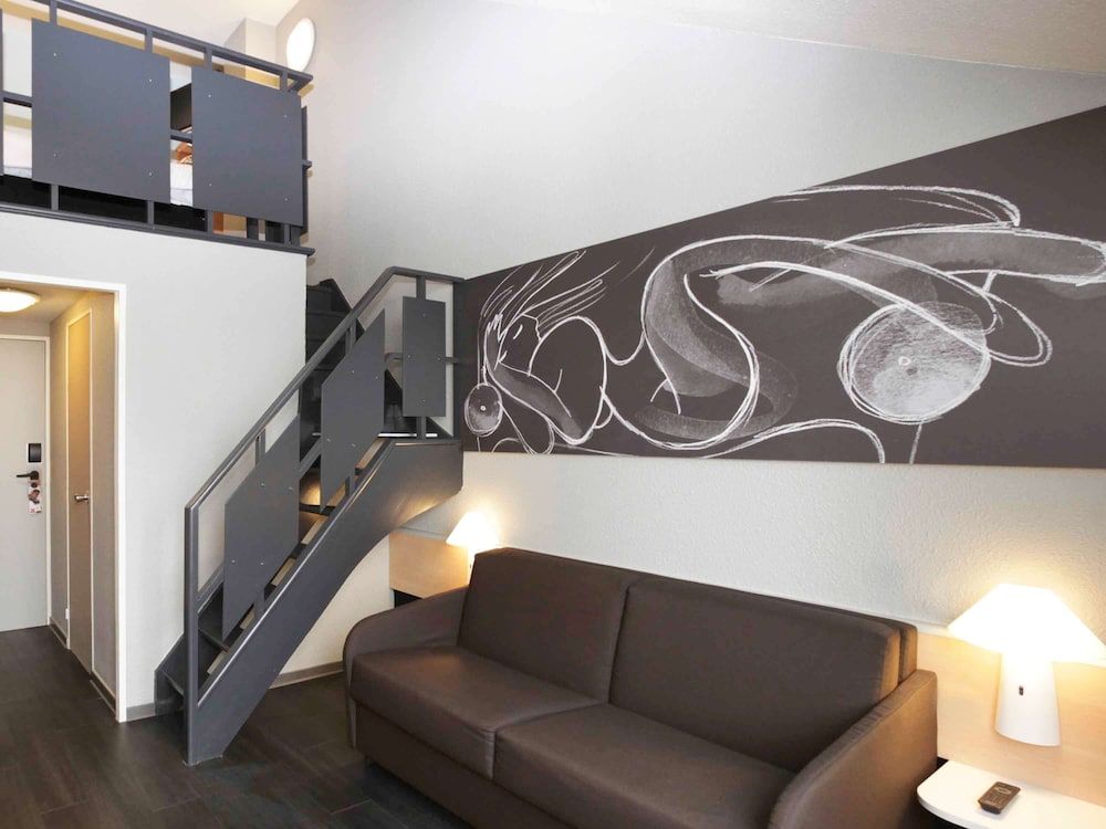 ibis Granville Port de plaisance 3