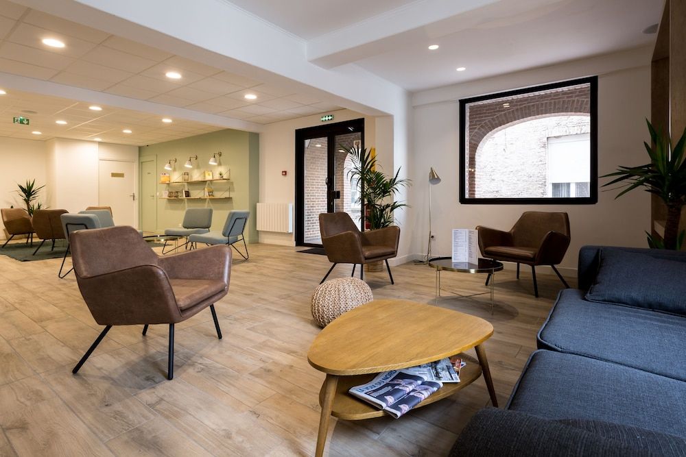 Logis Hôtel du Beffroi 3 estrelas em Gravelines