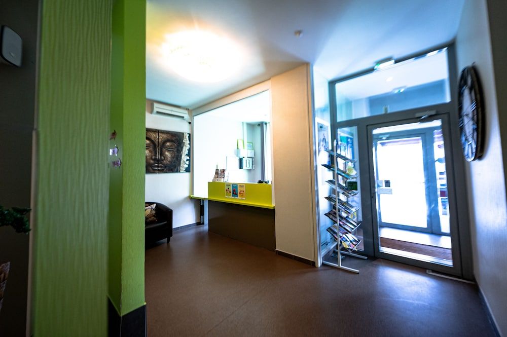 Brit Hotel Confort Auclair Gueret 3