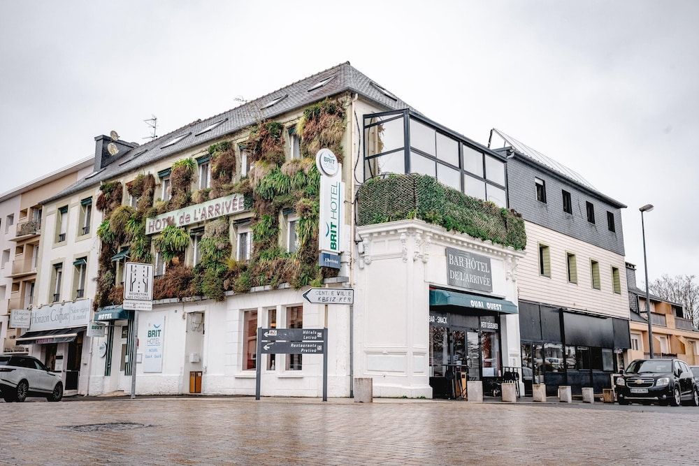Brit Hotel L'Arrivée Guingamp 3 estrellas en Guingamp