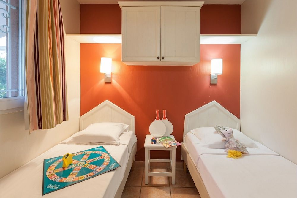 Residence Pierre and Vacances Le Hameau de la Pinède 3