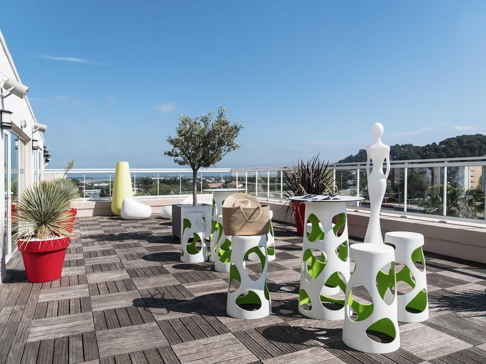 Ibis Styles Hyères Rooftop & Spa 3 estrellas en Hyères