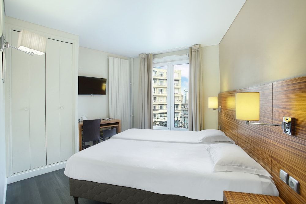 Hôtel Gabriel Issy 3 estrelas em Issy-les-Moulineaux