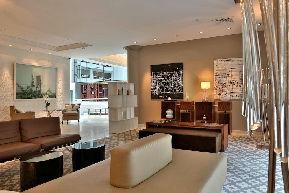 AC Hotel by Marriott Ambassadeur Antibes - Juan Les Pins 3