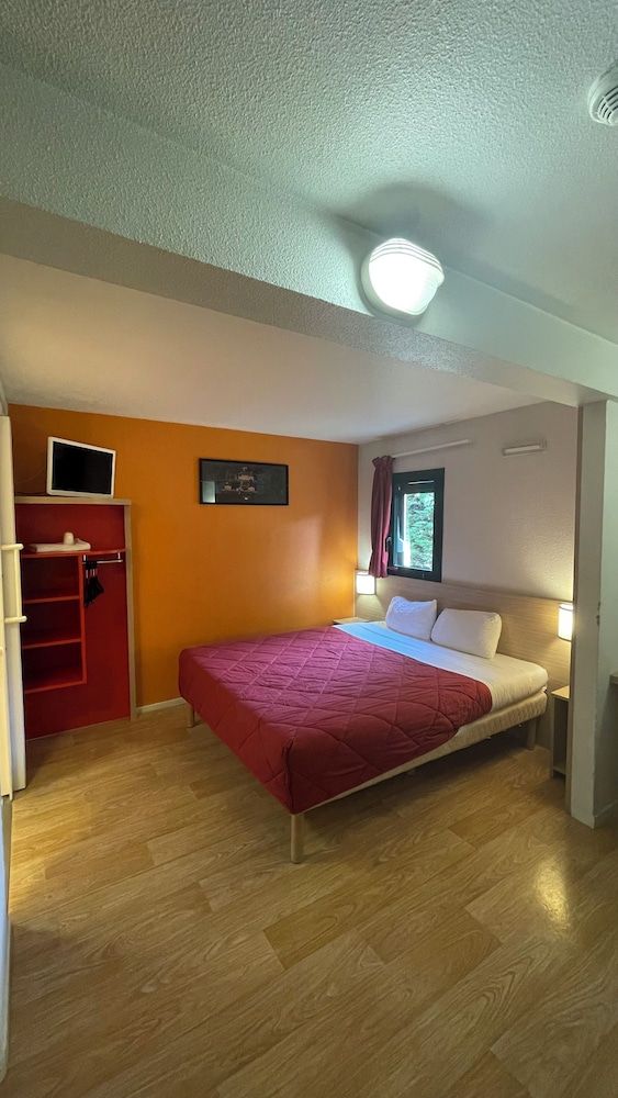 Premiere Classe Orléans Ouest - La Chapelle Saint Mesmin 2 estrelas em La Chapelle-Saint-Mesmin