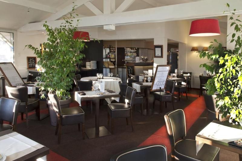 Kyriad Orleans Ouest 2